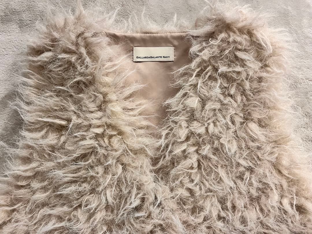 未使用タグ付GALLARDAGALANTE NAVYアイボリーフェイクファージレ