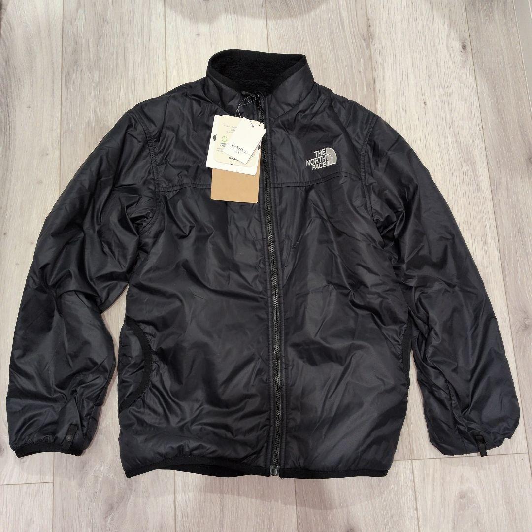 ノースフェイス　フリースリバーシブルジャケット　140　☆新品タグ付☆