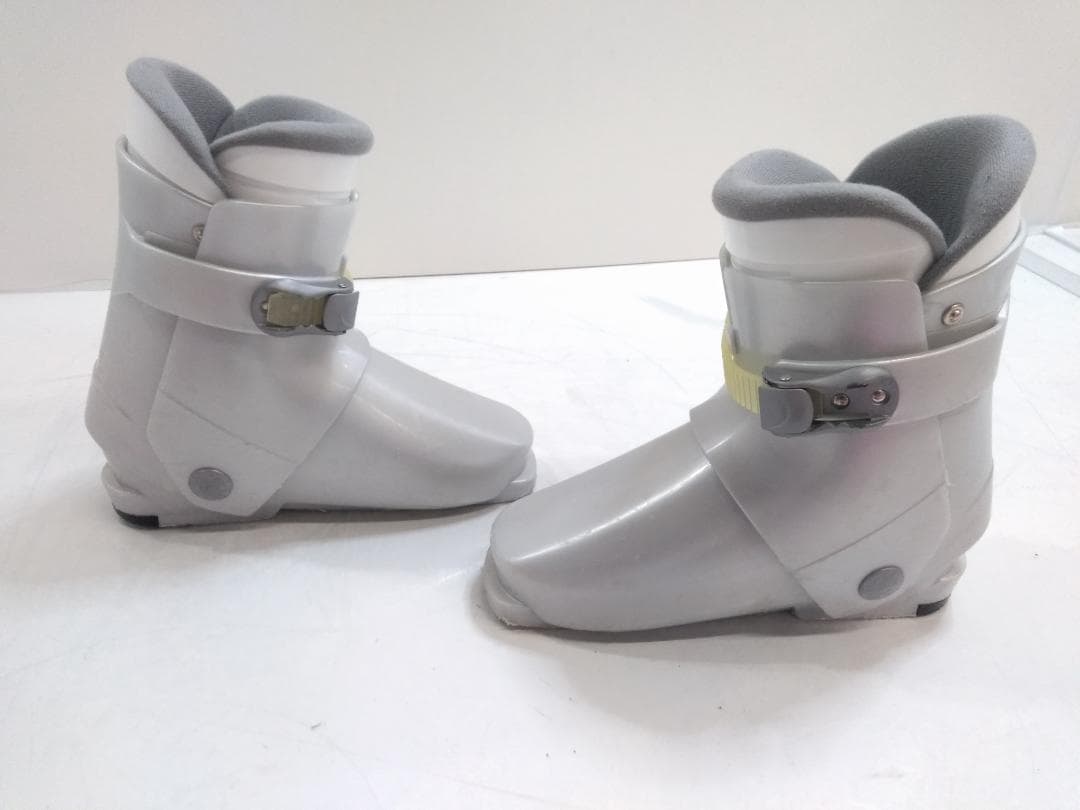 女の子 ジュニアスキー4点セット カザマ 126cm ブーツ 25cm ◇