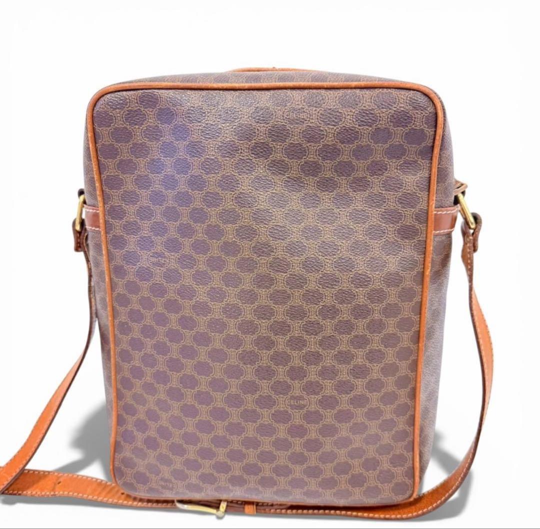 CELINE ショルダーバッグ サコッシュ ブラウン 肩掛けカバン レディース