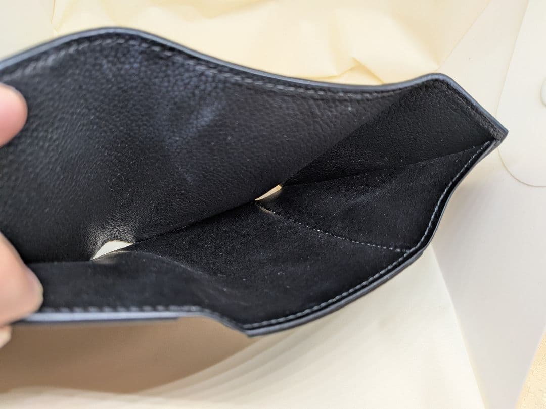 ルイヴィトン ポルトフォイユ ヴィクトリーヌ バイカラー アンプラント 財布