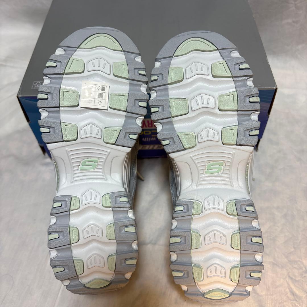 新品未使用‼️スケッチャーズ　レディーススニーカー 24センチ 未使用品