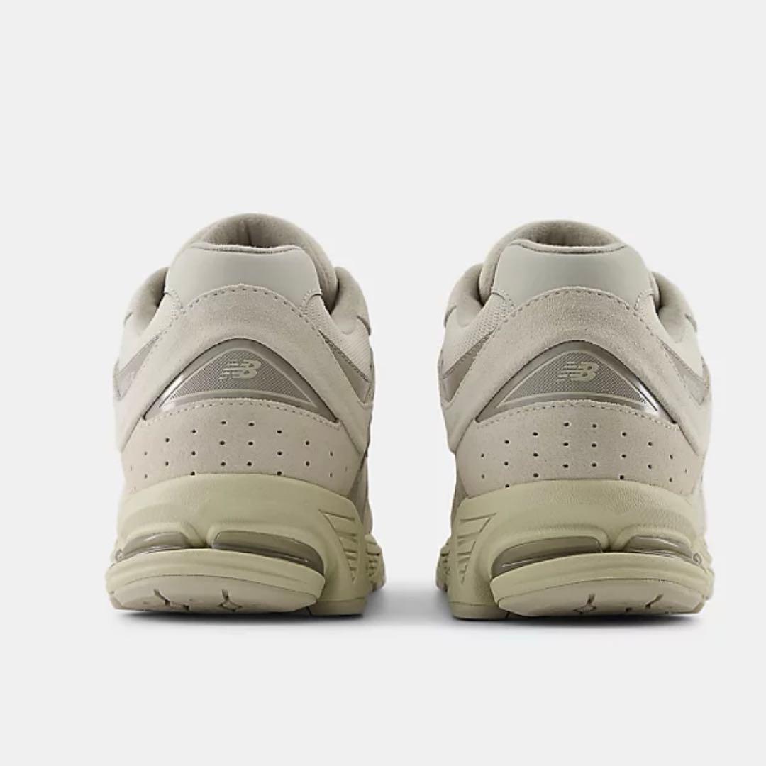 New Balance ニューバランス U2002RBE ベージュ 25㎝