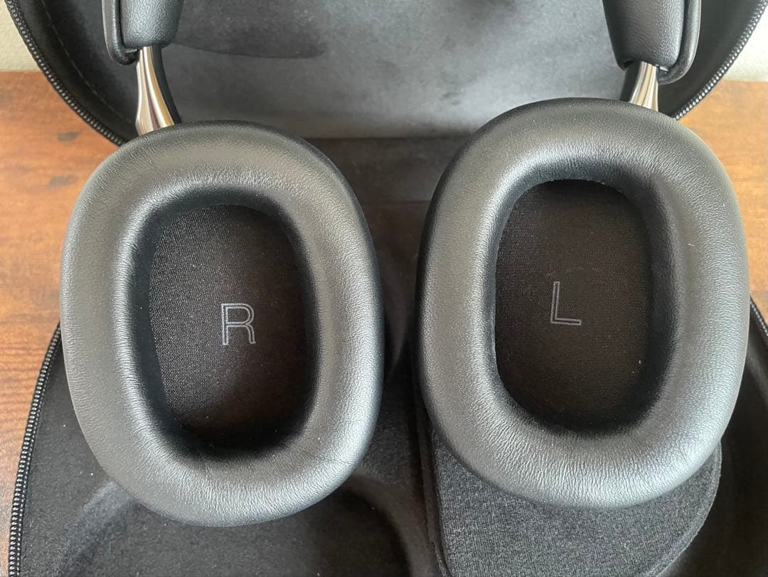 美品！Bowers & Wilkins Px8 S2