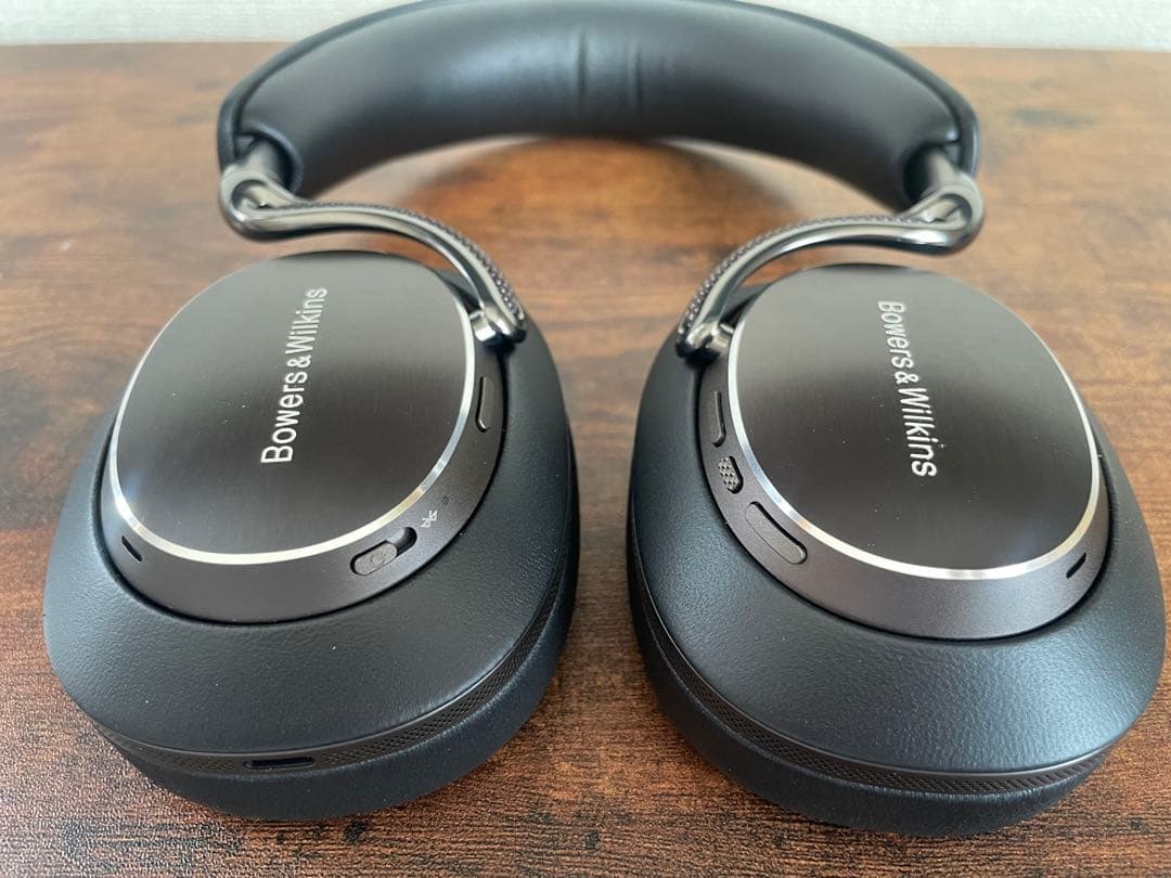 美品！Bowers & Wilkins Px8 S2