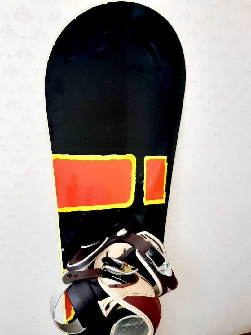 売り切り！スノーボードセット　BLACK&yellow