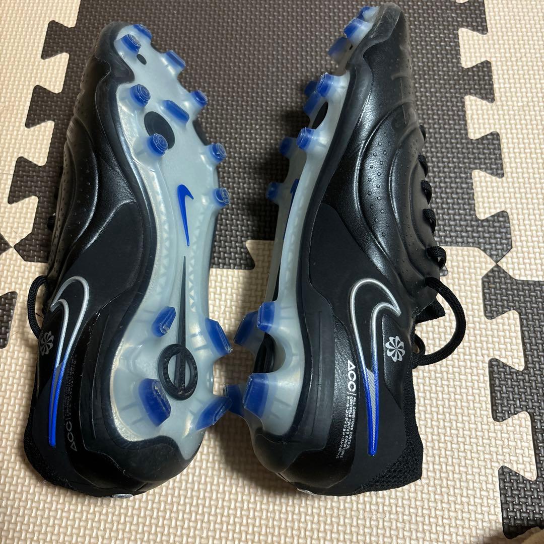 ナイキサッカースパイク　ティエンポ10