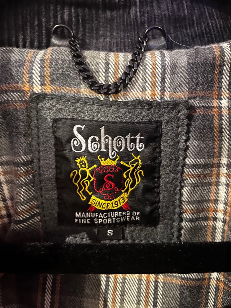 ヴ*す様 schott 革ジャンS