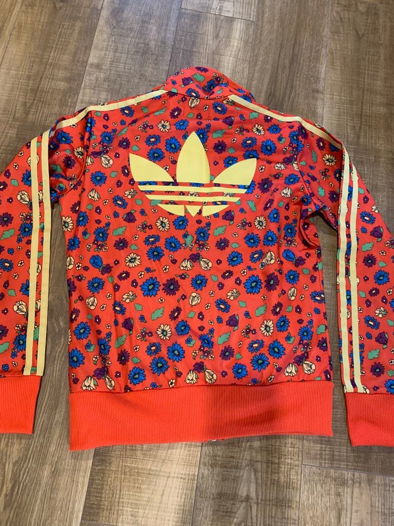 adidas 花柄ジャージ Sサイズ