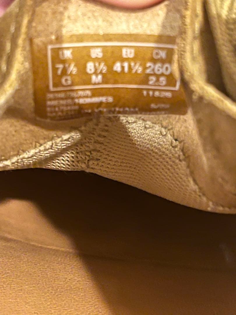 Clarks Wallabees ベージュ