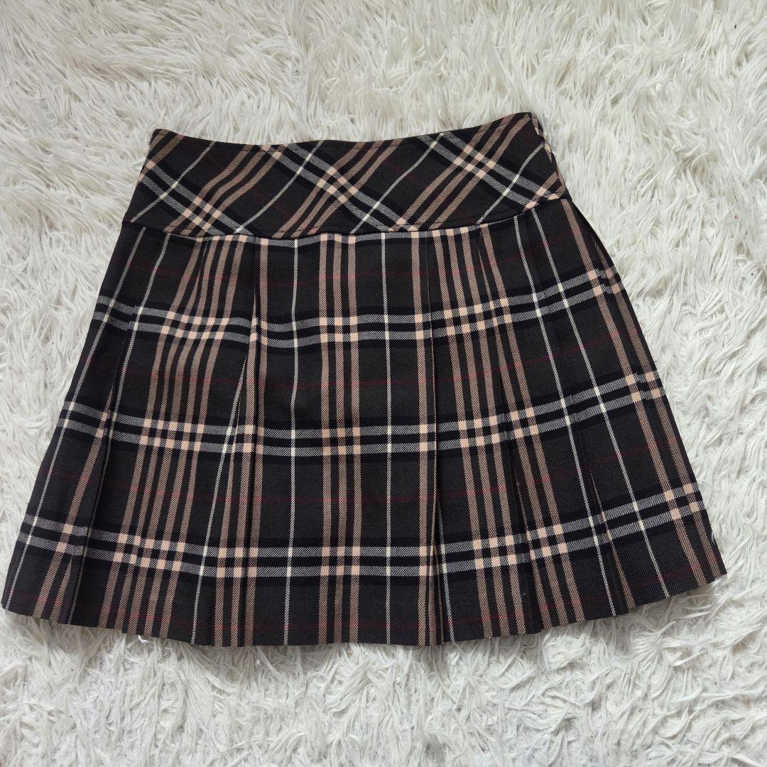 美品BURBERRY　バーバリーブルーレーベル　ノバチェック　ミニスカ　プリーツ