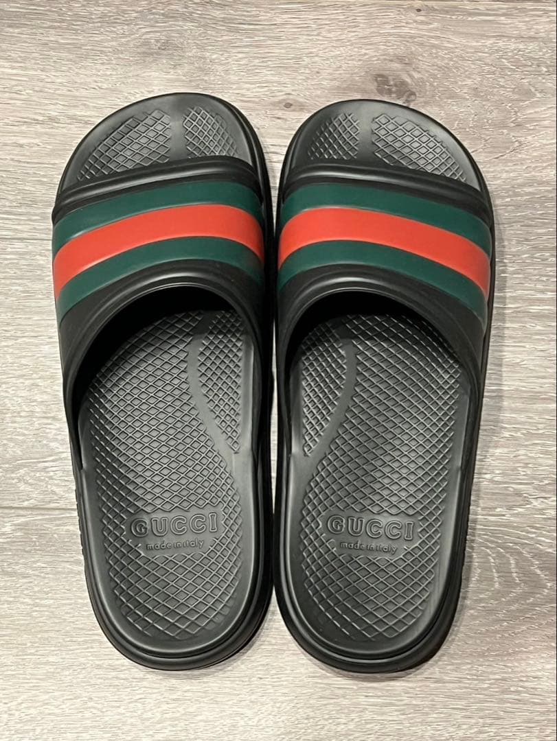 【未使用】グッチロゴサンダル30cm