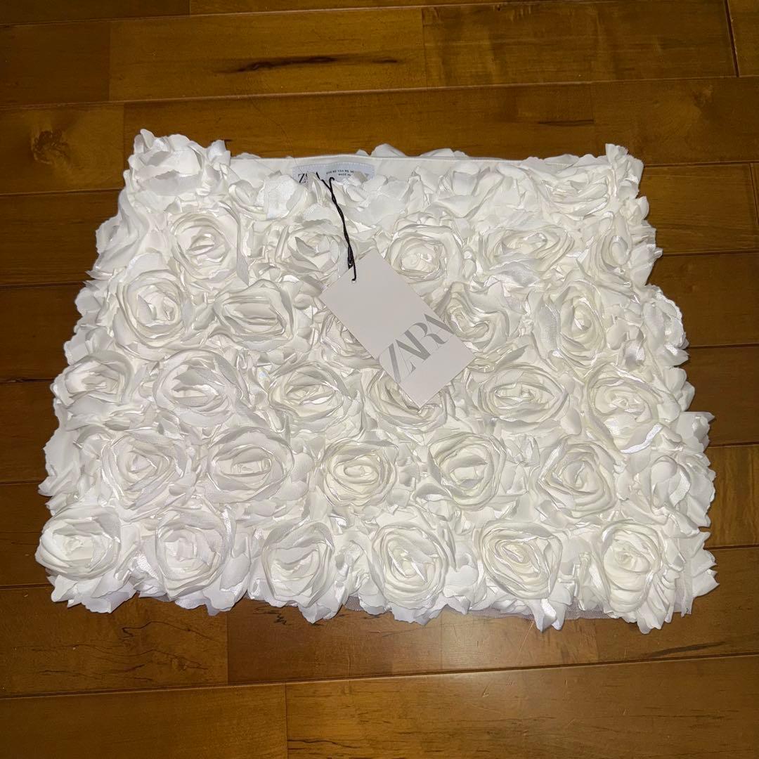 ZARA スカート　花　フラワー　レース　白　ホワイト