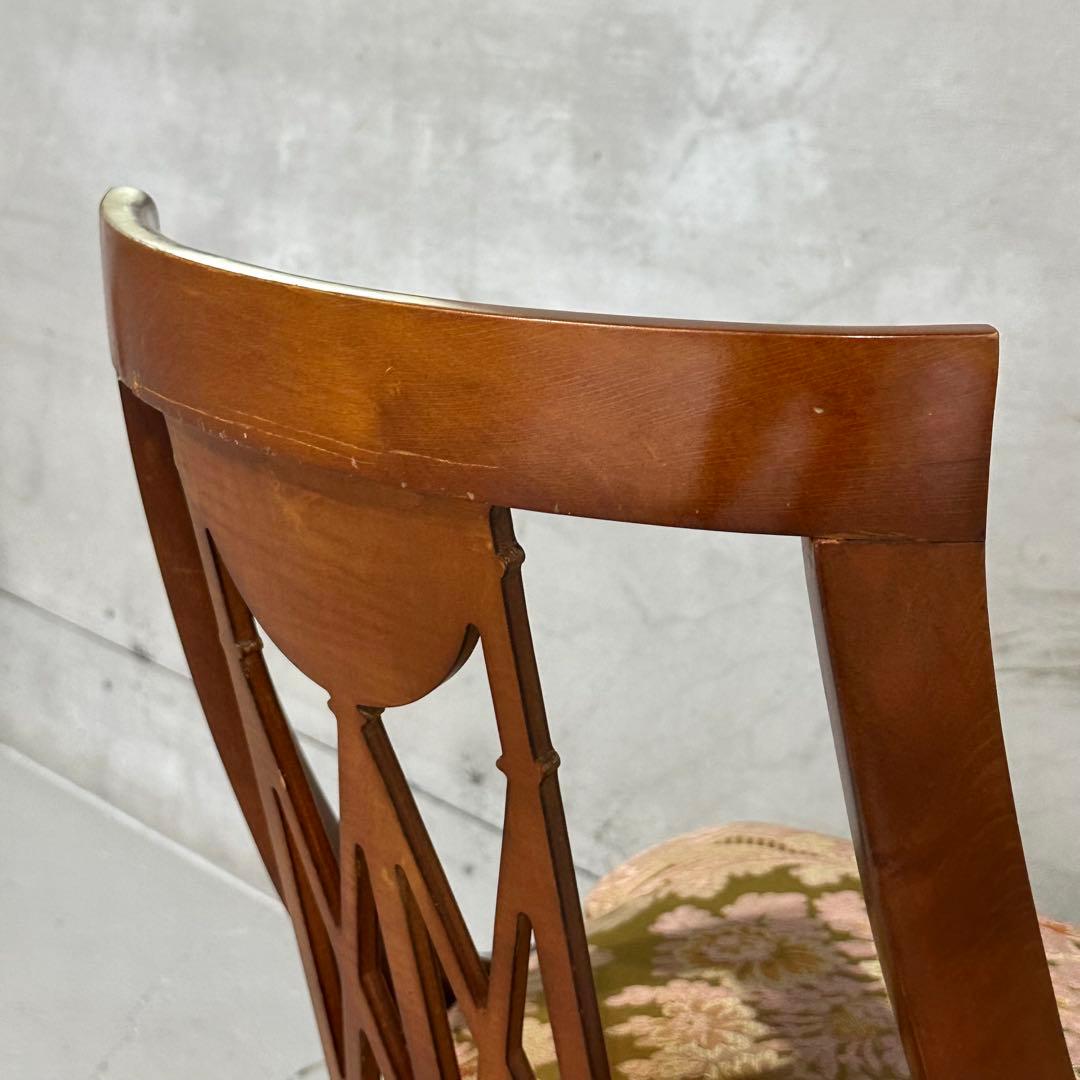 ✦ネオクラシカル様式✦透かし彫り×メダリオン装飾 ダイニングチェア アンティーク