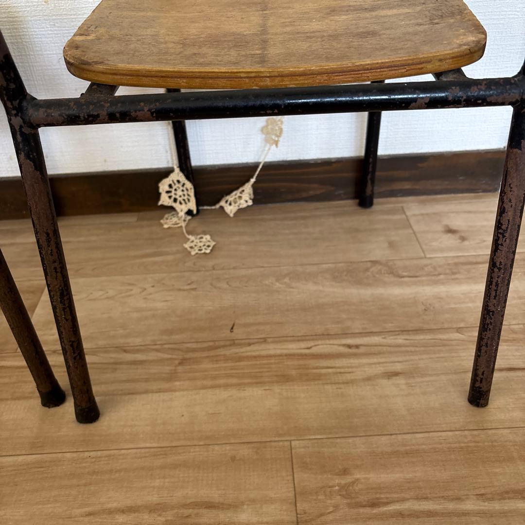 懐かしい幼稚園の椅子2脚セットアンティーク