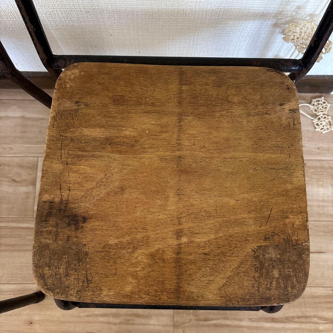 懐かしい幼稚園の椅子2脚セットアンティーク