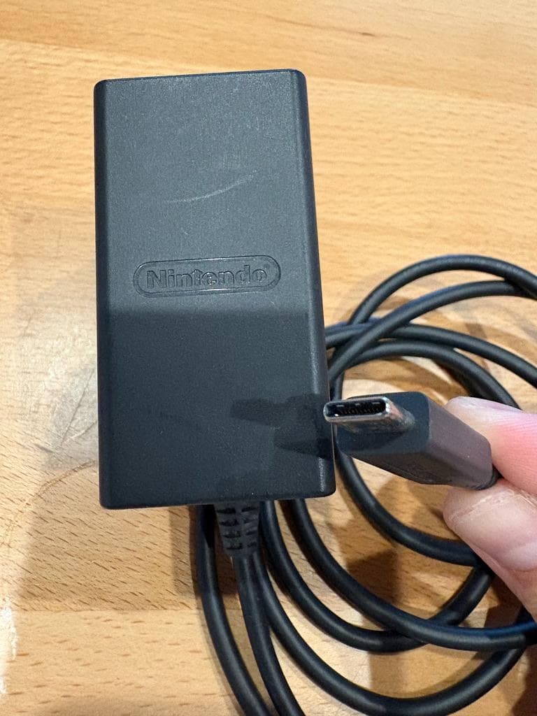 Nintendo Switch 本体 Joy-Con