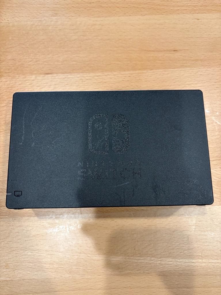 Nintendo Switch 本体 Joy-Con