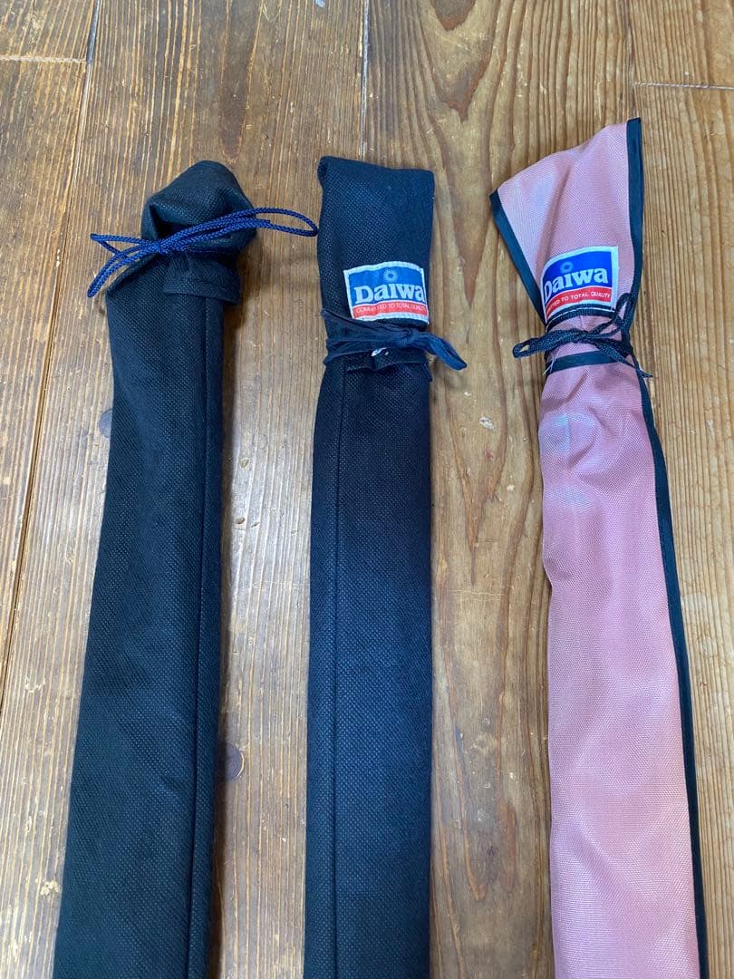 ✴︎Daiwa磯竿3本セット&ガイド不備品3本おまけ付き※画像❻