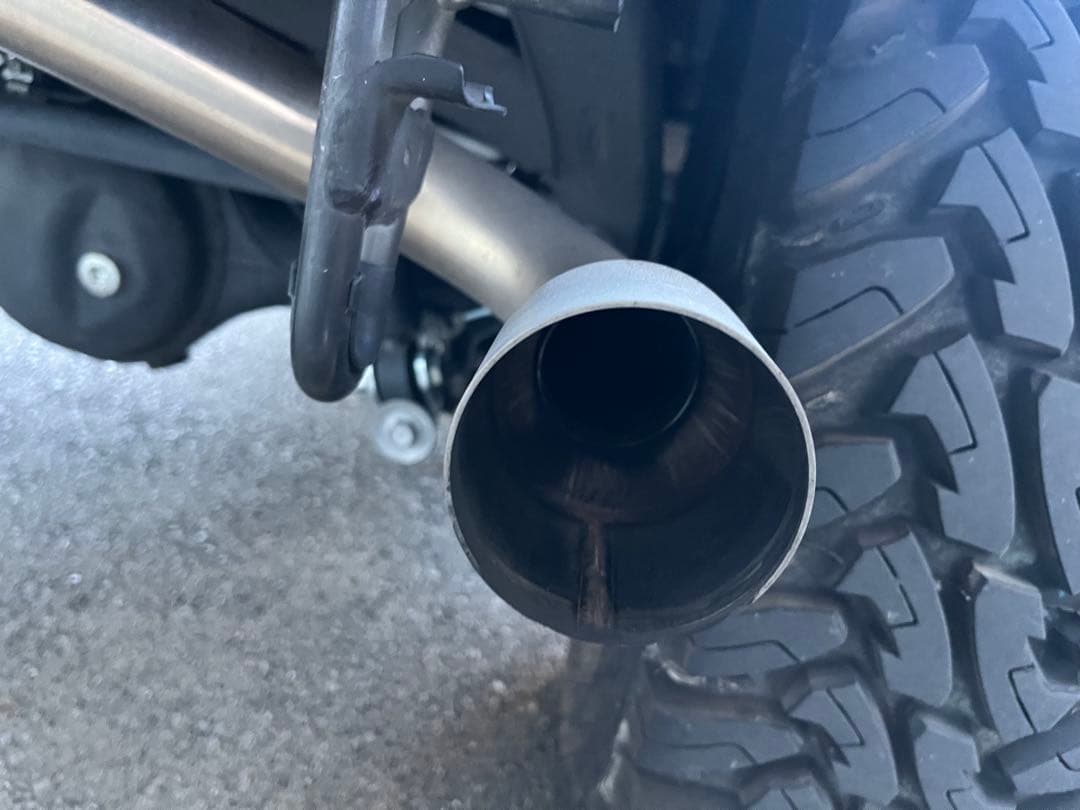 HKS リーガルマフラー　ジムニーjb64