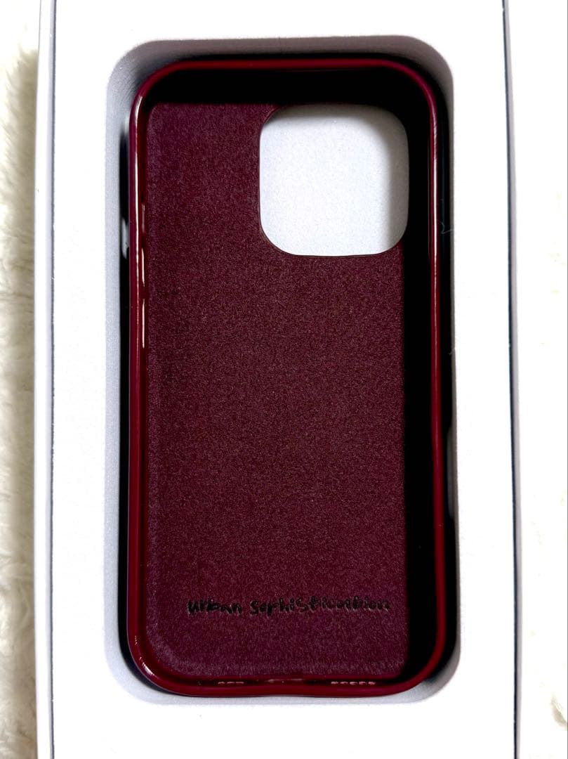 【新品】アーバンソフィスティケーション　バーガンディ　iphone16pro