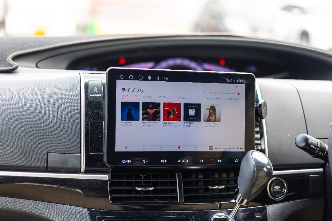 ATOTO カーナビ 大画面タッチパネル