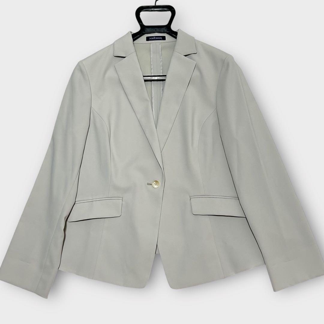 ニューヨーカー スカートスーツ 大きいサイズ 17号 3XL位 ライトグレー