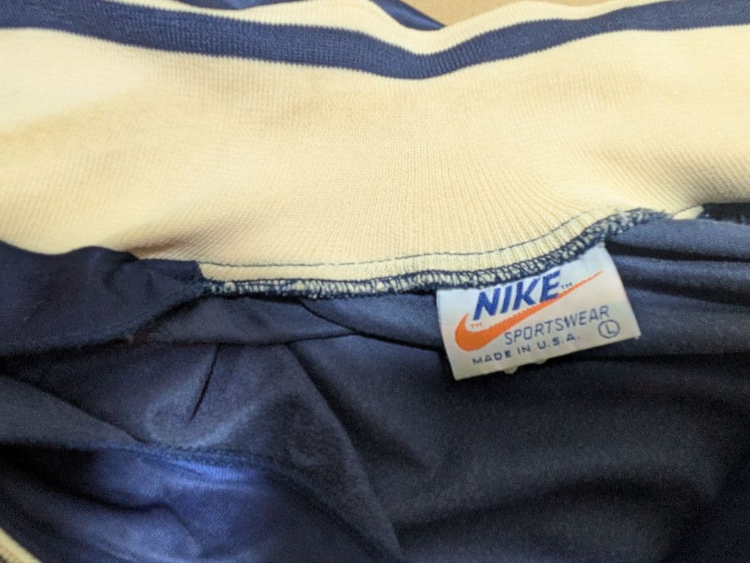 NIKE　トラックジャケット made in USA　70-80年代　ビンテージ