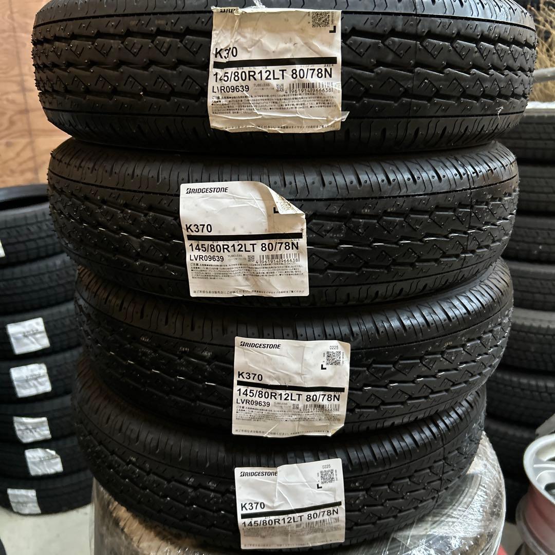 NANA⑪BRIDGESTONE K370 145/80R12LT タイヤ