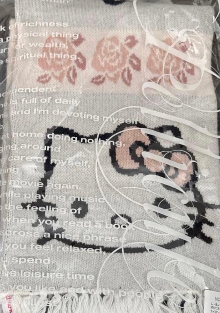 PELLICULE ハローキティ hug knitmuffler ピンク