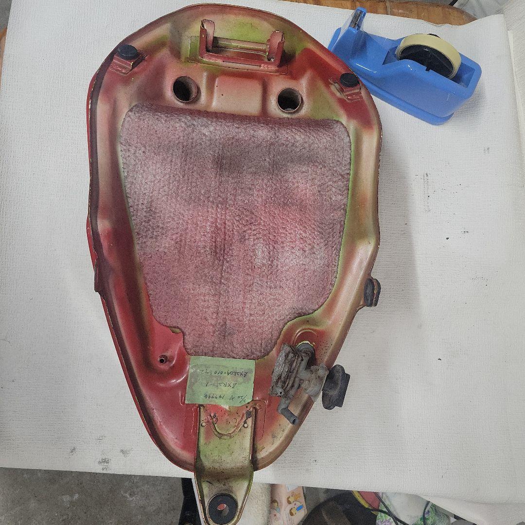 KAWASAKI　ZXR250　タンク