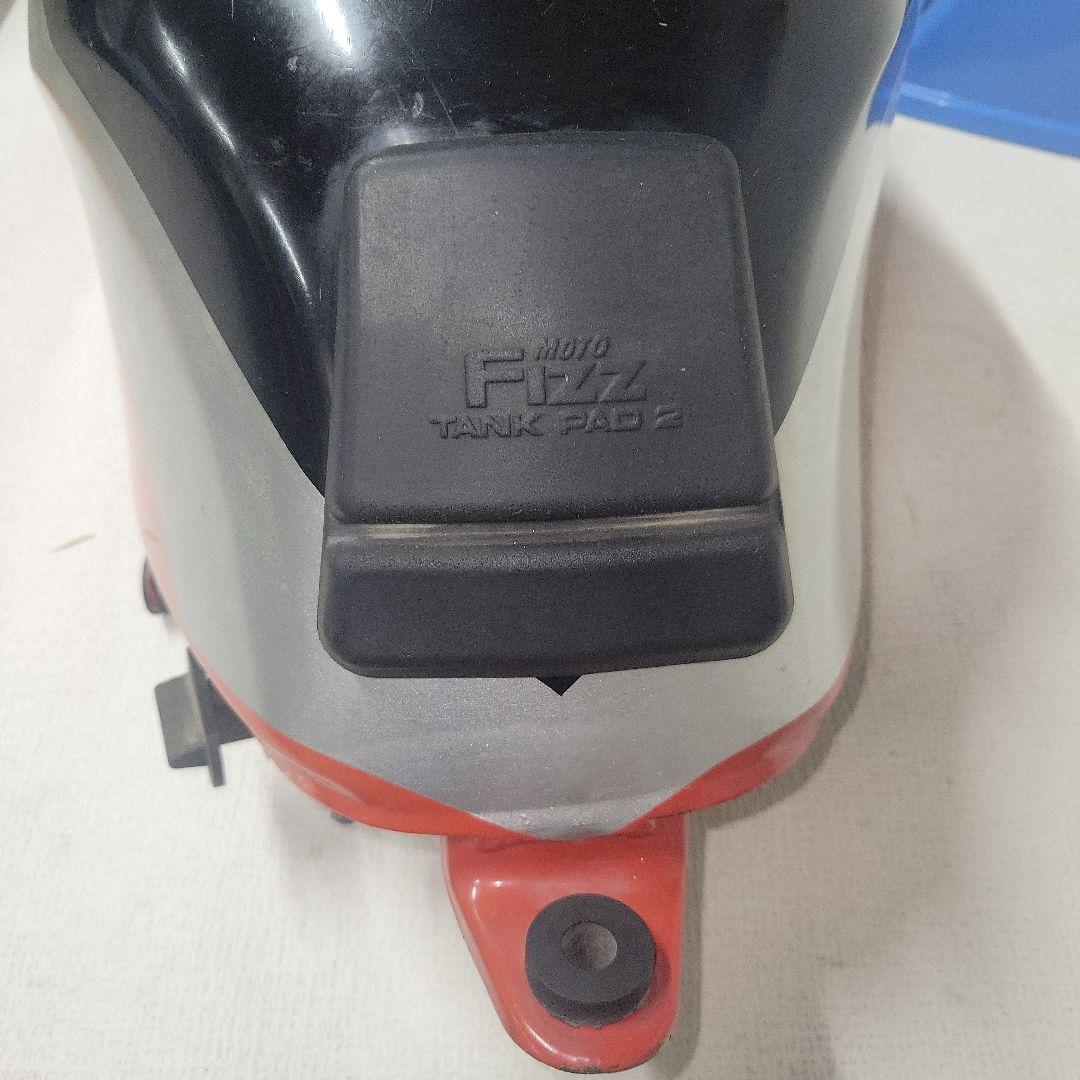 KAWASAKI　ZXR250　タンク