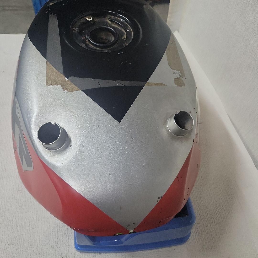 KAWASAKI　ZXR250　タンク