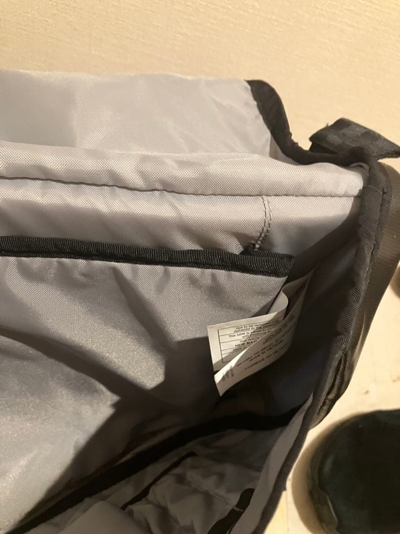 Patagonia メッセンジャーバッグ 黒