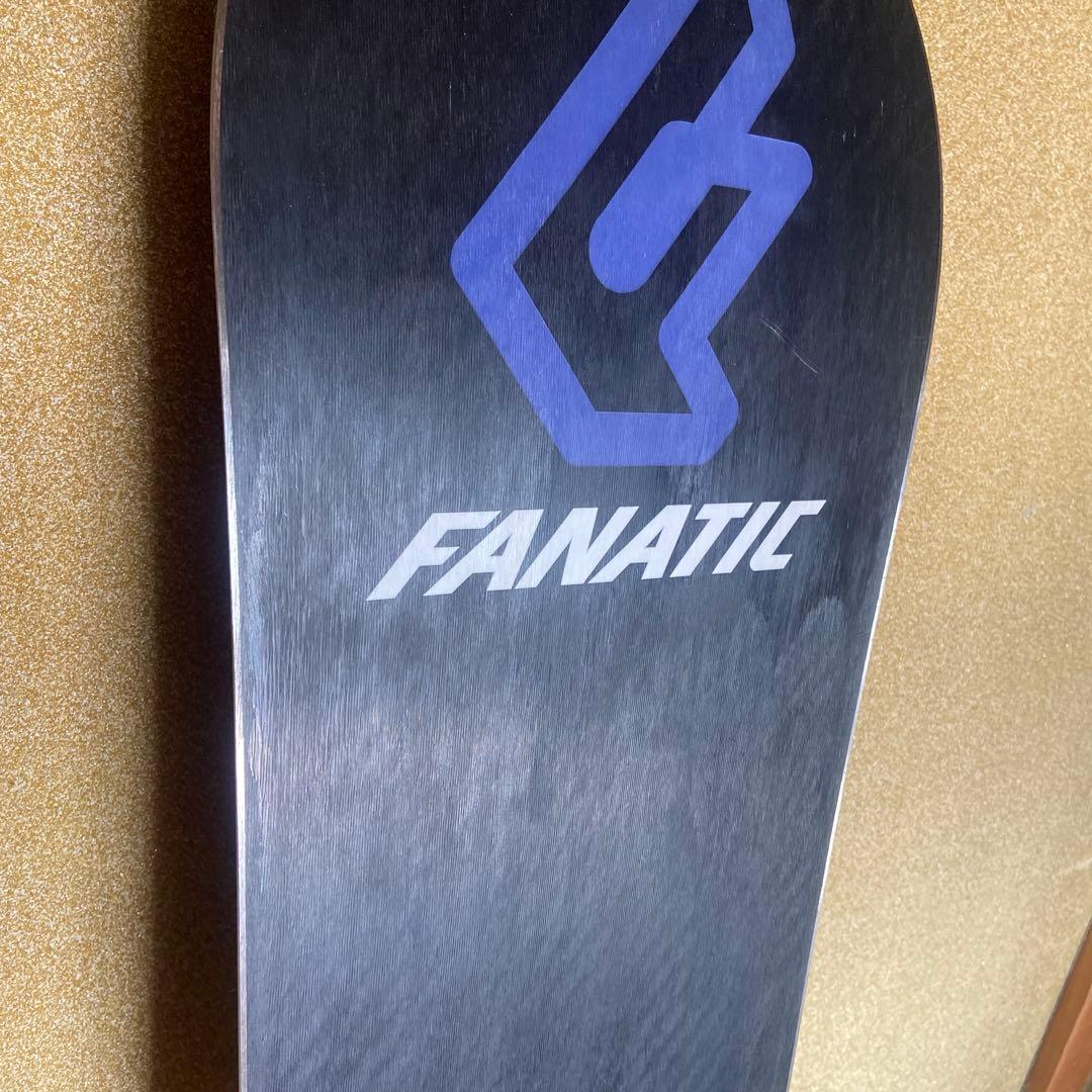 FANATIC∣UN-LTD147∣カービング∣パウダー フリーラン