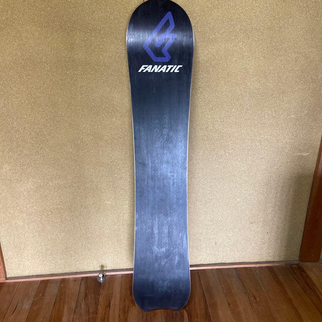 FANATIC∣UN-LTD147∣カービング∣パウダー フリーラン