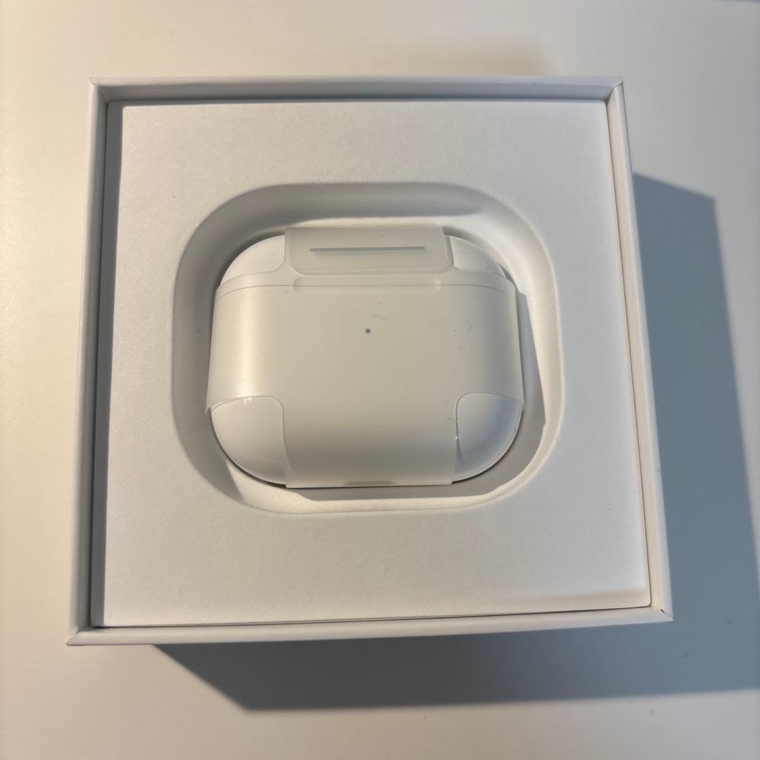 沖*男様 AirPods (第3世代) MagSafe対応