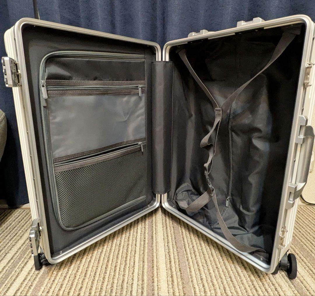 SKYFLY 魔法小屋　多機能スーツケース　キャリーケース　Sサイズ　白