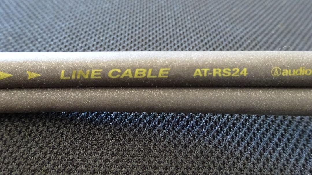 オーディオテクニカRCAケーブル　5m x 2組