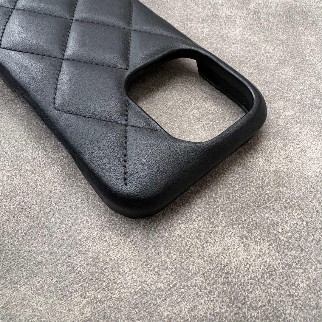 CHANEL iPhone15PRO スマホケース ココマーク ラムスキン