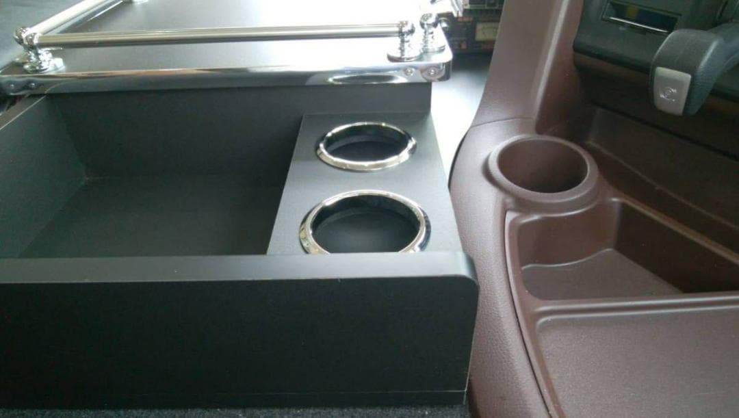 新型 17 グランド プロフィア コンソールテーブル 03 type パイプ有り