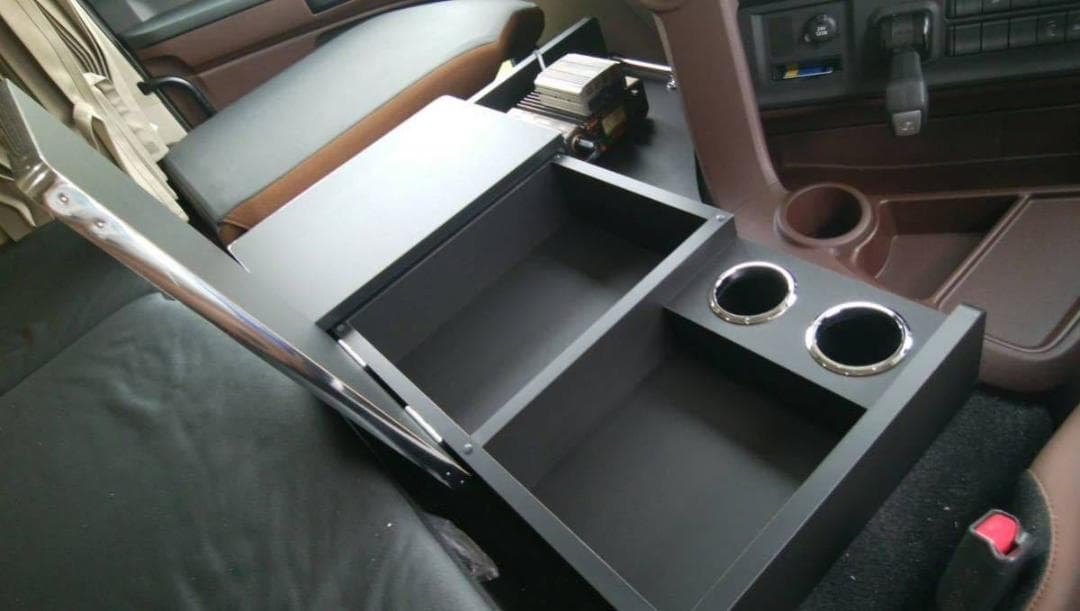 新型 17 グランド プロフィア コンソールテーブル 03 type パイプ有り