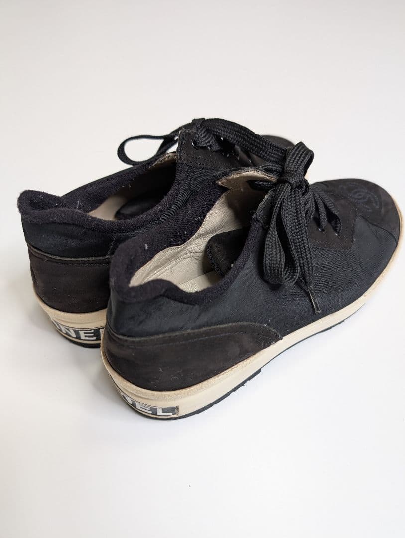 tmk826　CHANEL（シャネル）ココマーク スエード スニーカー