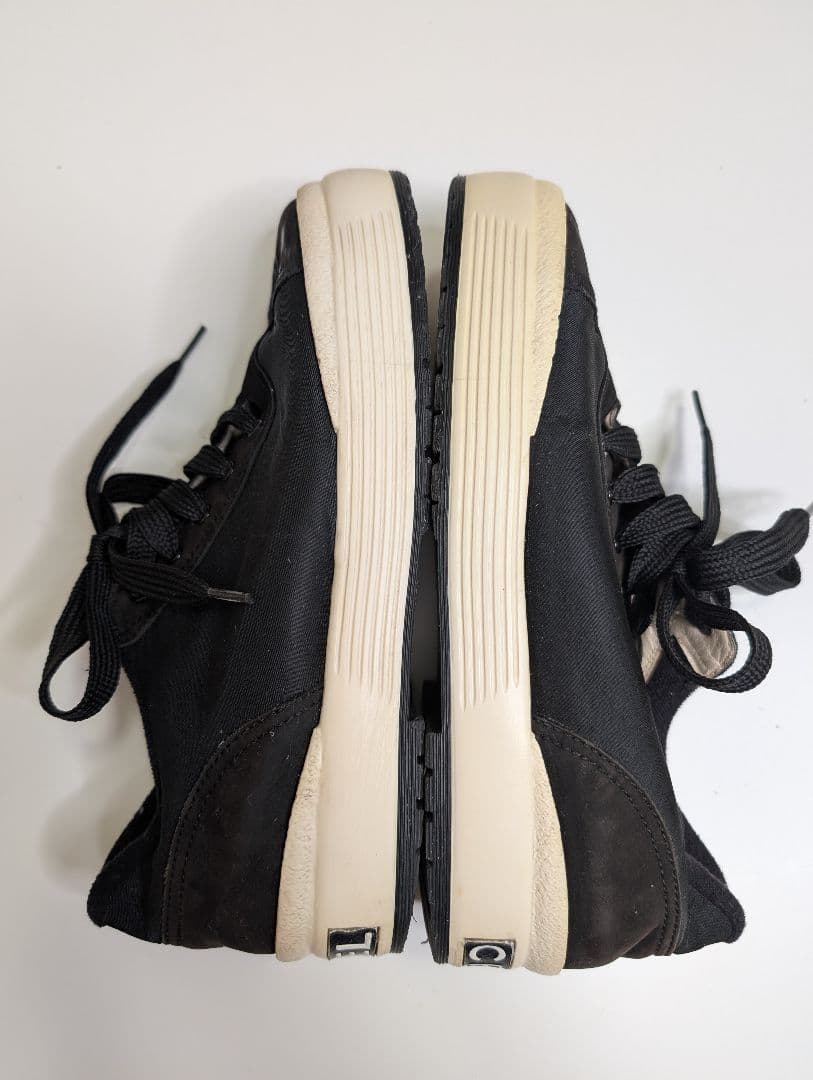 tmk826　CHANEL（シャネル）ココマーク スエード スニーカー