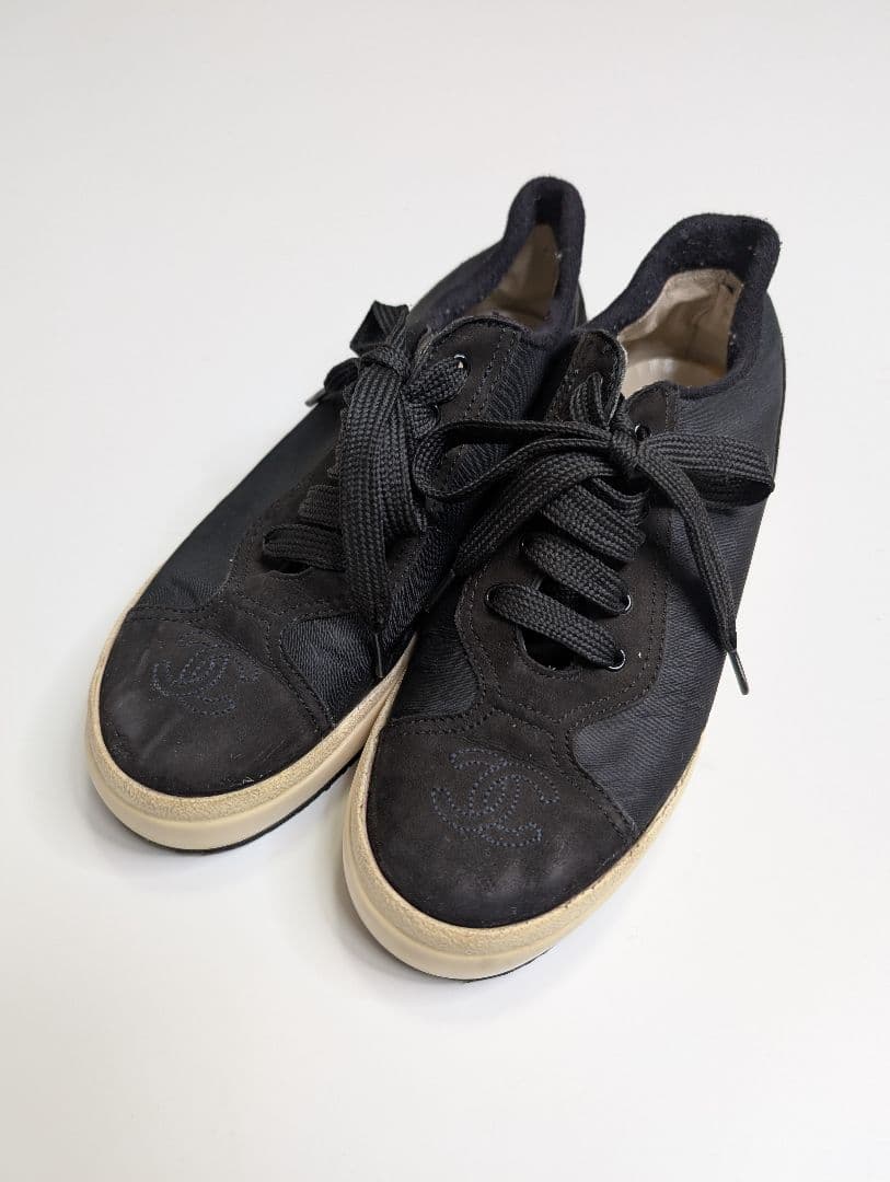 tmk826　CHANEL（シャネル）ココマーク スエード スニーカー