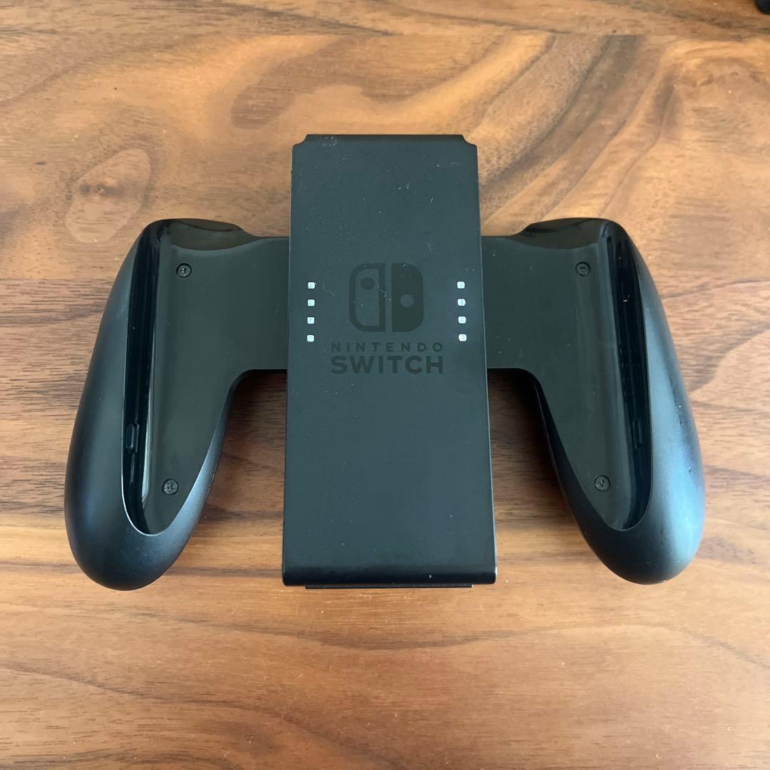 Nintendo Switch 本体 赤/青 Joy-Con