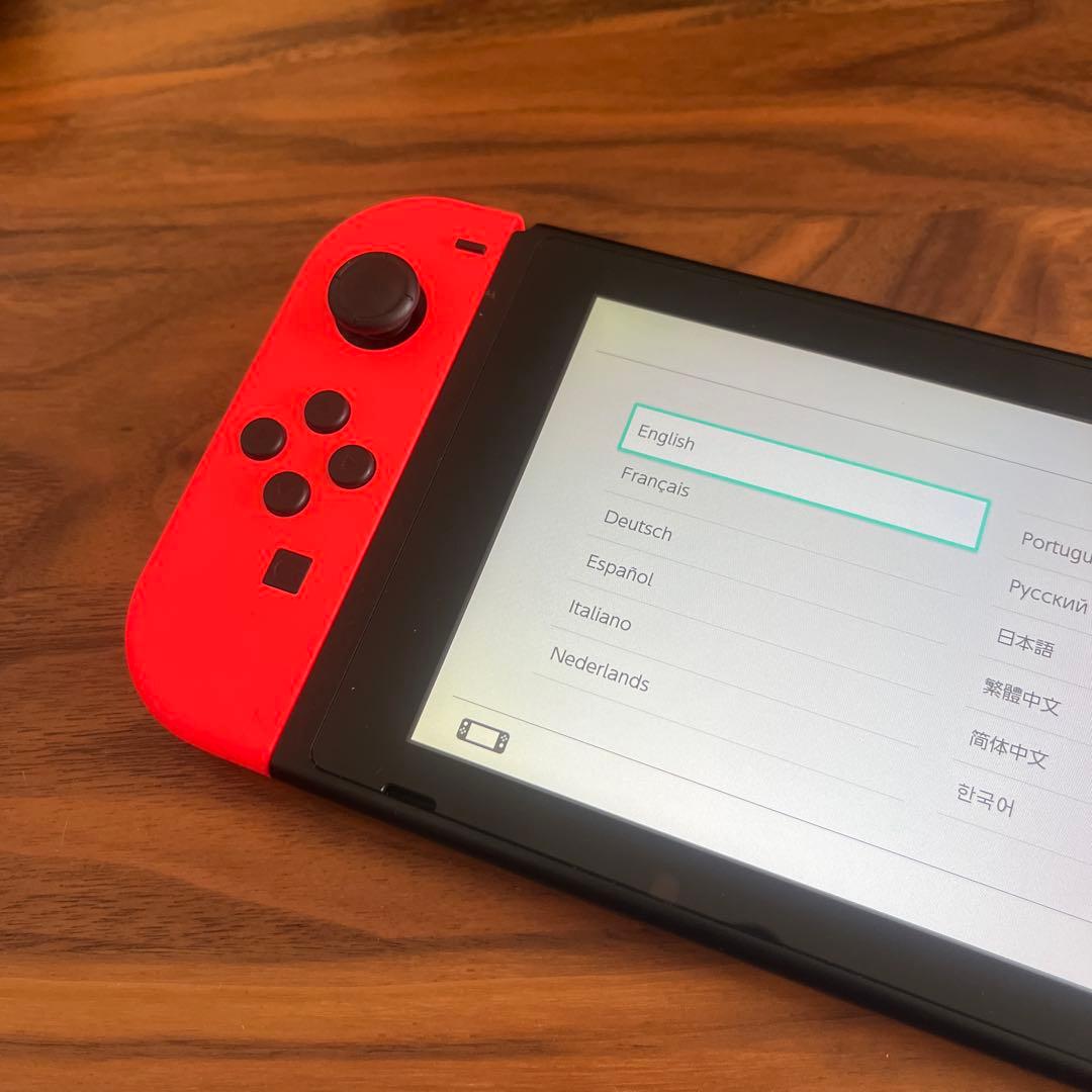 Nintendo Switch 本体 赤/青 Joy-Con