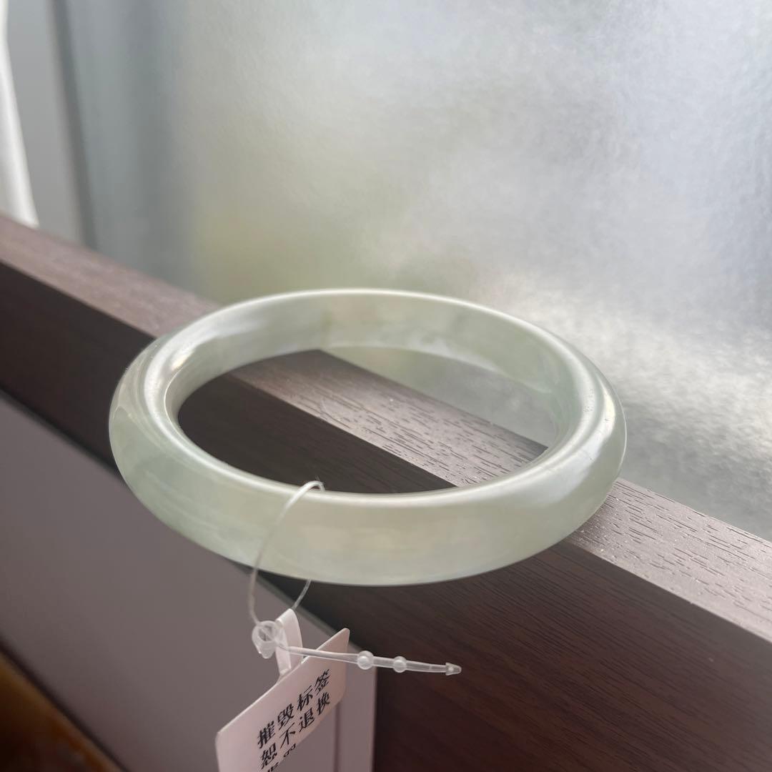 稀少翡翠円型ハングル