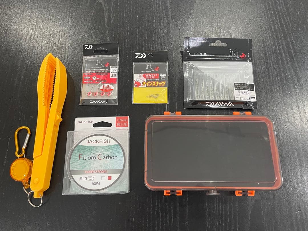 アジング釣りセット2ピースロッド（180㌢）&リール・ダイワ月下美人ワーム8点付