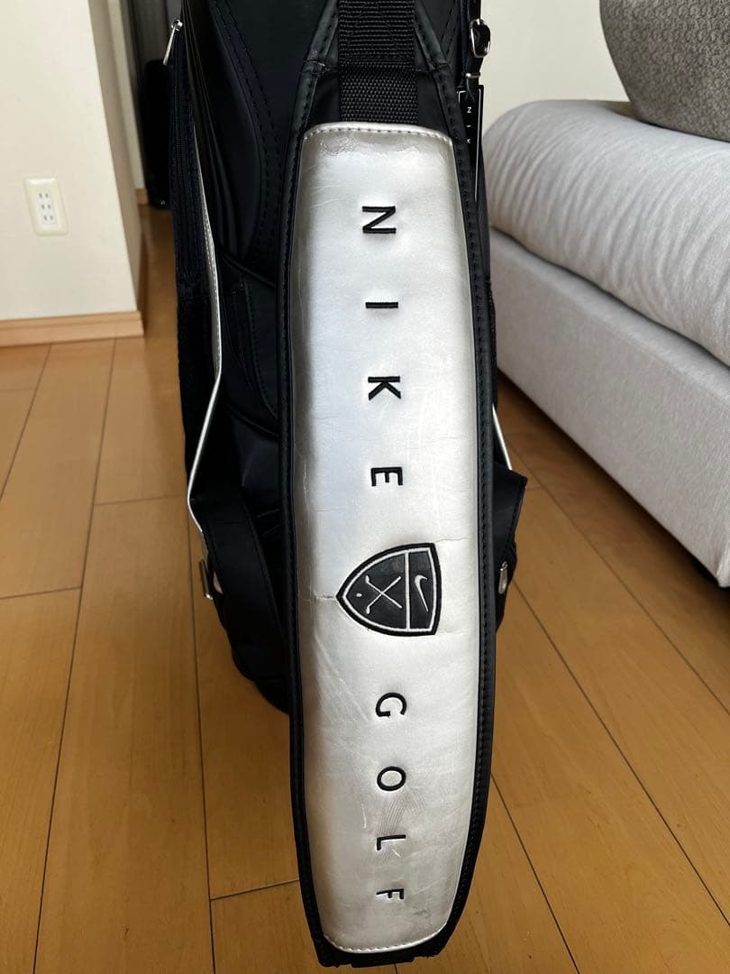 完売品希少旧ロゴ　良品　ナイキ　ゴルフ　黒　ド迫力大型キャディバッグ　NIKE